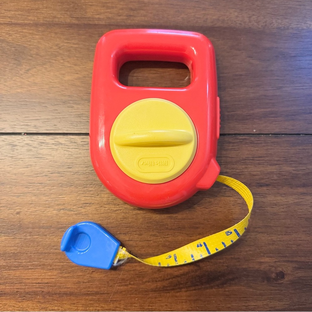 Vintage Little Tikes Wind Up‎ Winding Tape Measure Workshop Bench Play Tools